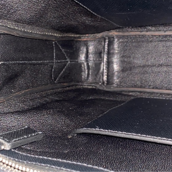 Prada suitcase/document bag - Picture 15 of 16